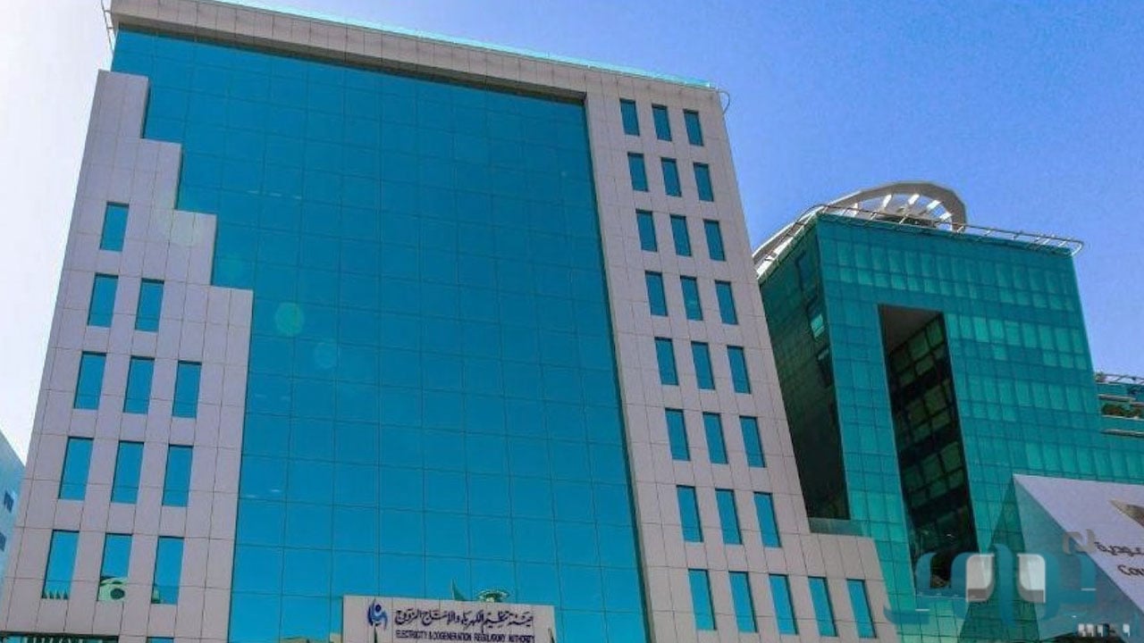 «الكهرباء» توضح آلية التقدم بطلب التعويض عن التلفيات