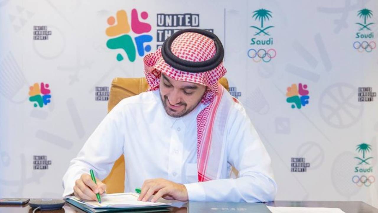 الأولمبية السعودية توقع مذكرة تفاهم عالمية مع «متحدون»