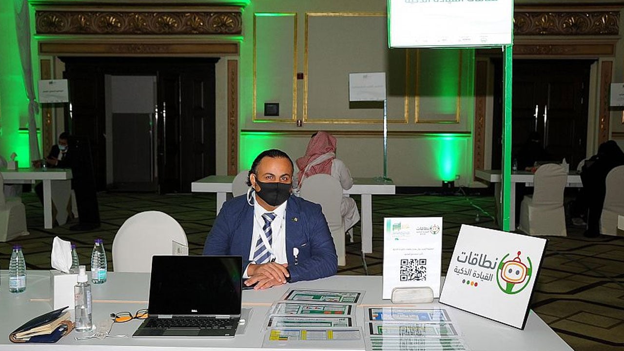 بالصور.. اللجنة المشرفة على «تحدي أبشر» تستقبل المتأهلين للمرحلة النهائية