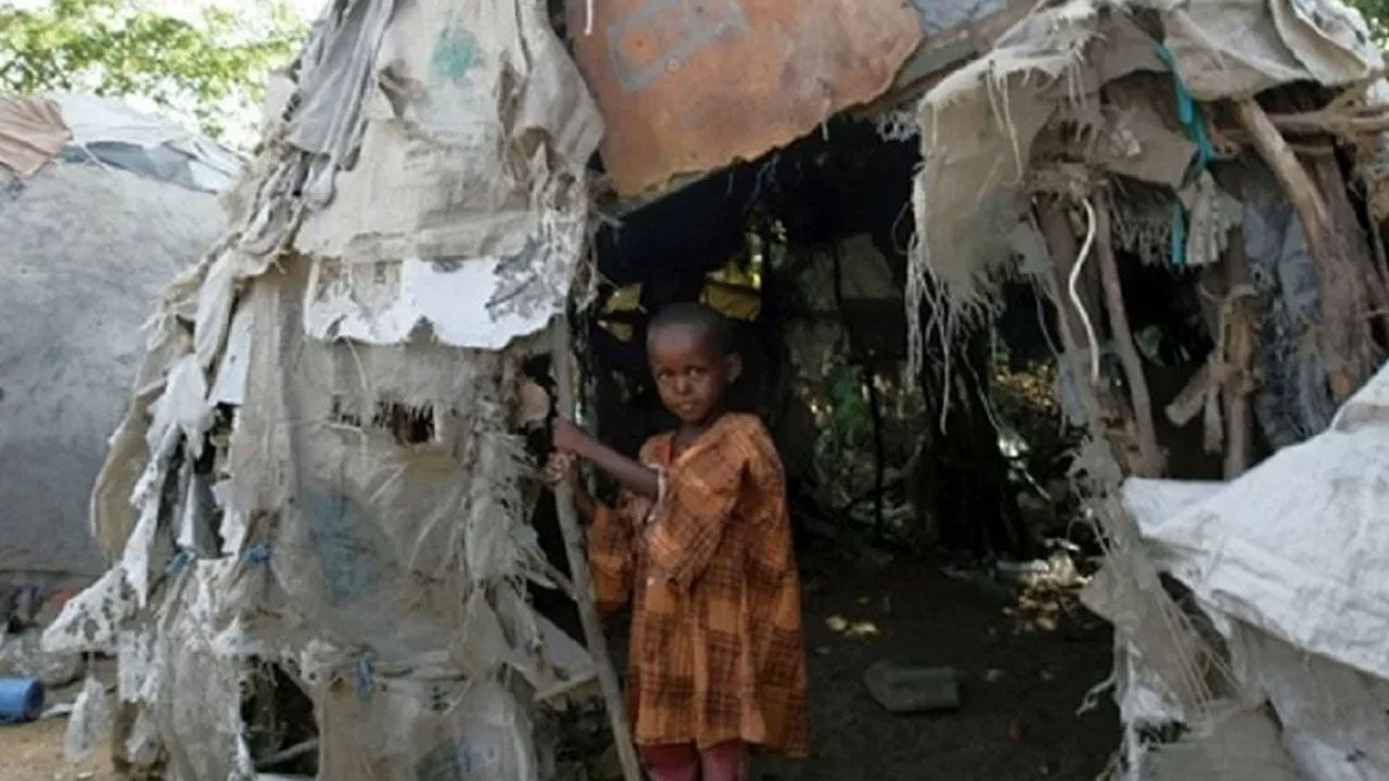 الحكومة السودانية تطلق مجموعة خطط لمكافحة الفقر في البلاد