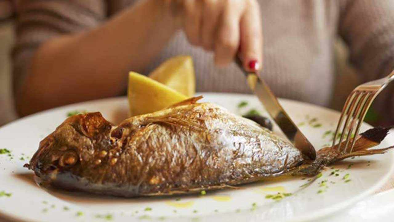 6 طرق مثالية لطهو الأسماك.. وتوصية أمريكية بخصوص تناوله