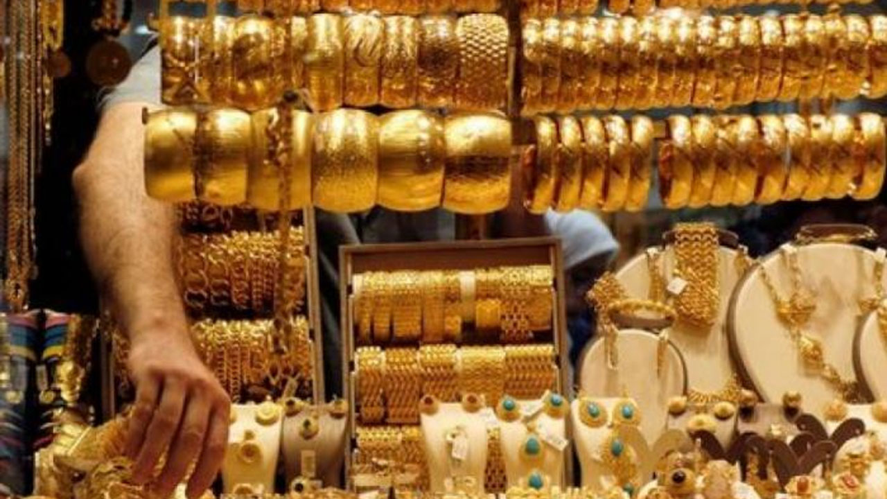 استقرار أسعار الذهب بالسوق السعودية في تعاملات الأحد