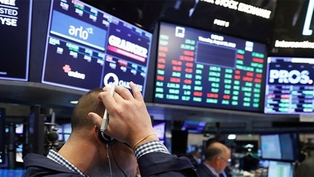 قبل الانتخابات الرئاسية.. الأسهم الأمريكية تسجل ارتفاعًا مع بداية نوفمبر