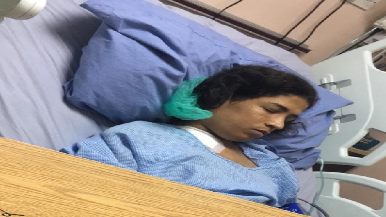 يروي معاناته لعاجل.. قصة شاب في الداير صارع الألم 10 سنوات ومنعته الإعاقة عن الدراسة.. وعلاجه فاق قدرة أسرته