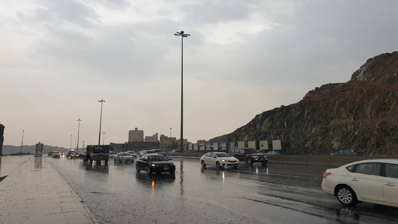 «الجهني» يوضح المناطق المتأثرة بثاني حالة ممطرة لـ«الوسم»