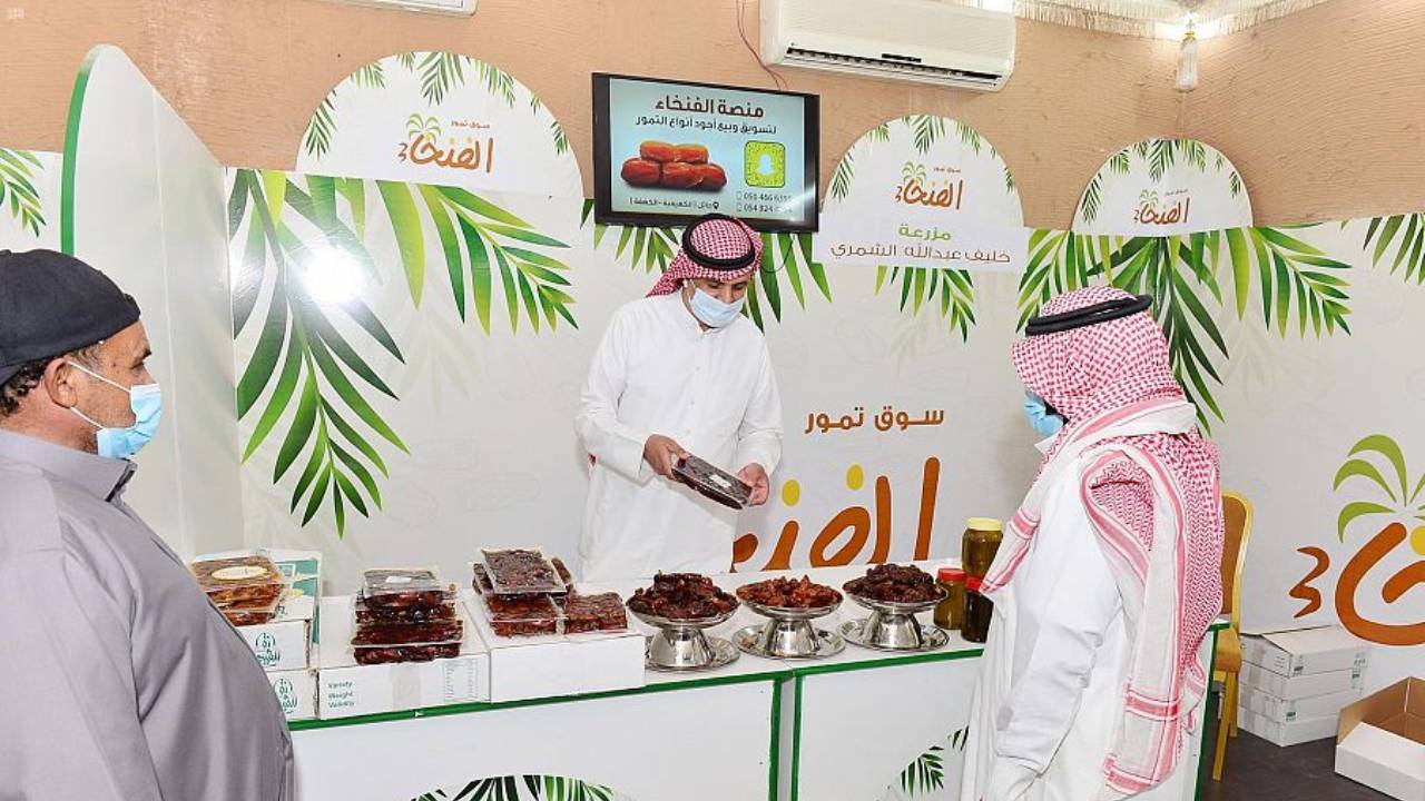 بالصور.. اختتام مهرجان تمور الفنخاء في ‏حائل بمبيعات تجاوزت 320 ألف ريال