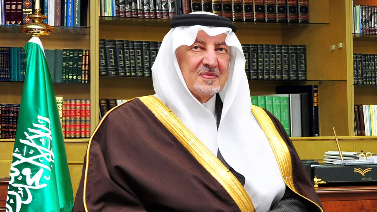 أمير مكة يدشّن 8 مشروعات للطرق بمحافظات المنطقة