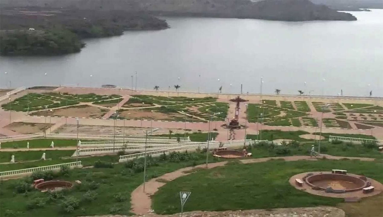 طقس الإثنين: سحب رعدية ممطرة وسماء غائمة جزئيًّا على مناطق عدة