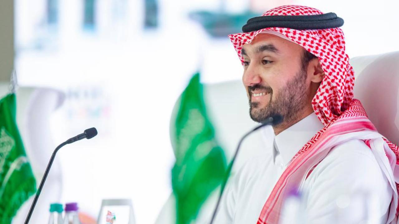وزير الرياضة يكشف أهمية استدامة القطاع الرياضي لنمو الاقتصاد