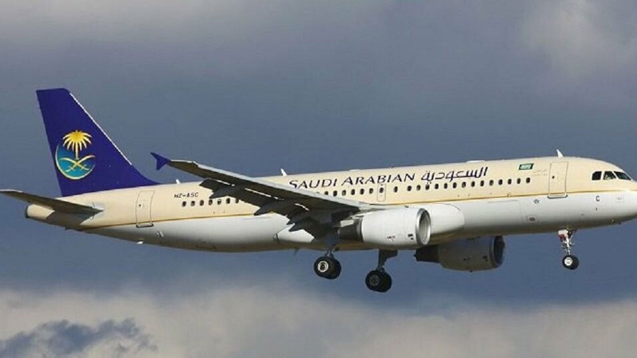 «الفرسان».. «الخطوط السعودية»: 4 فئات يمكنهم دخول الصالة