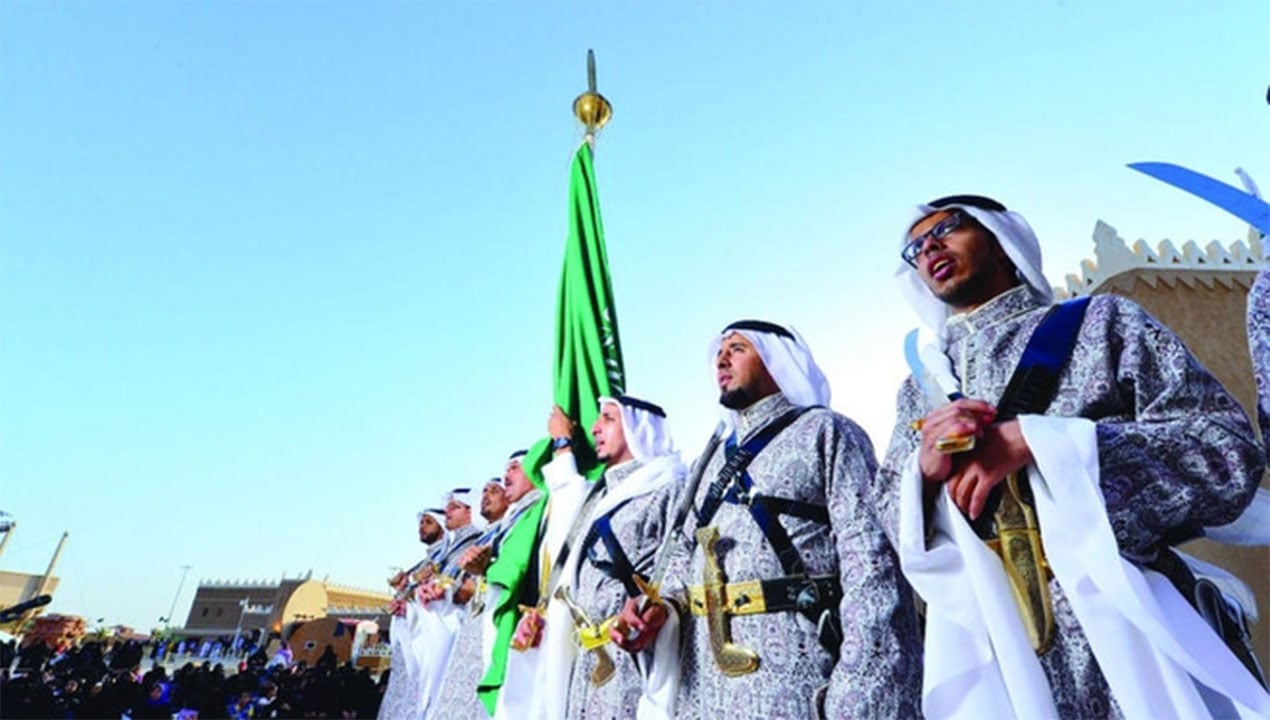 «العرضة السعودية».. موروث شعبي يُثير العزائم.. وأدرجتها «اليونسكو» بقائمة التراث العالمي