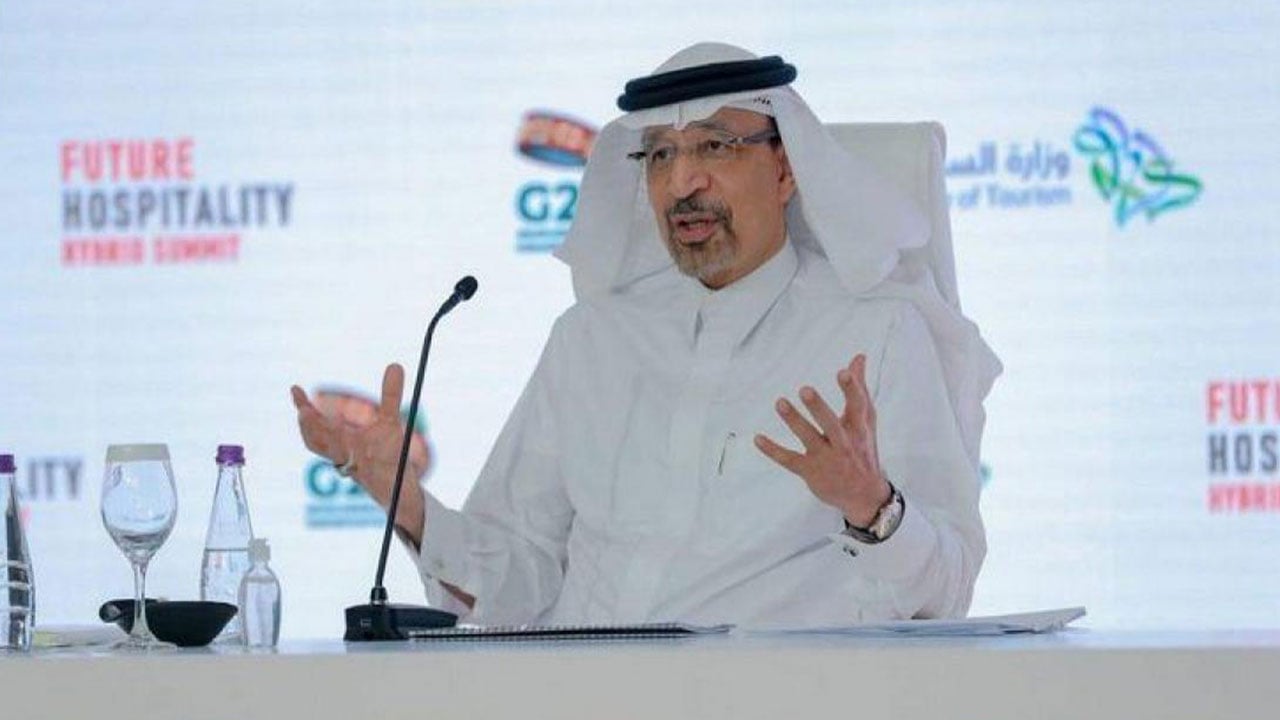 الفالح: لم نتأثر بتراجع أسعار النفط.. واقتصادنا قادر على تحمل الصدمات