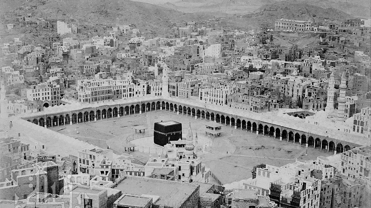 استمع إلى أقدم أذان مسجل في المسجد الحرام.. يعود تاريخه إلى 140 عامًا
