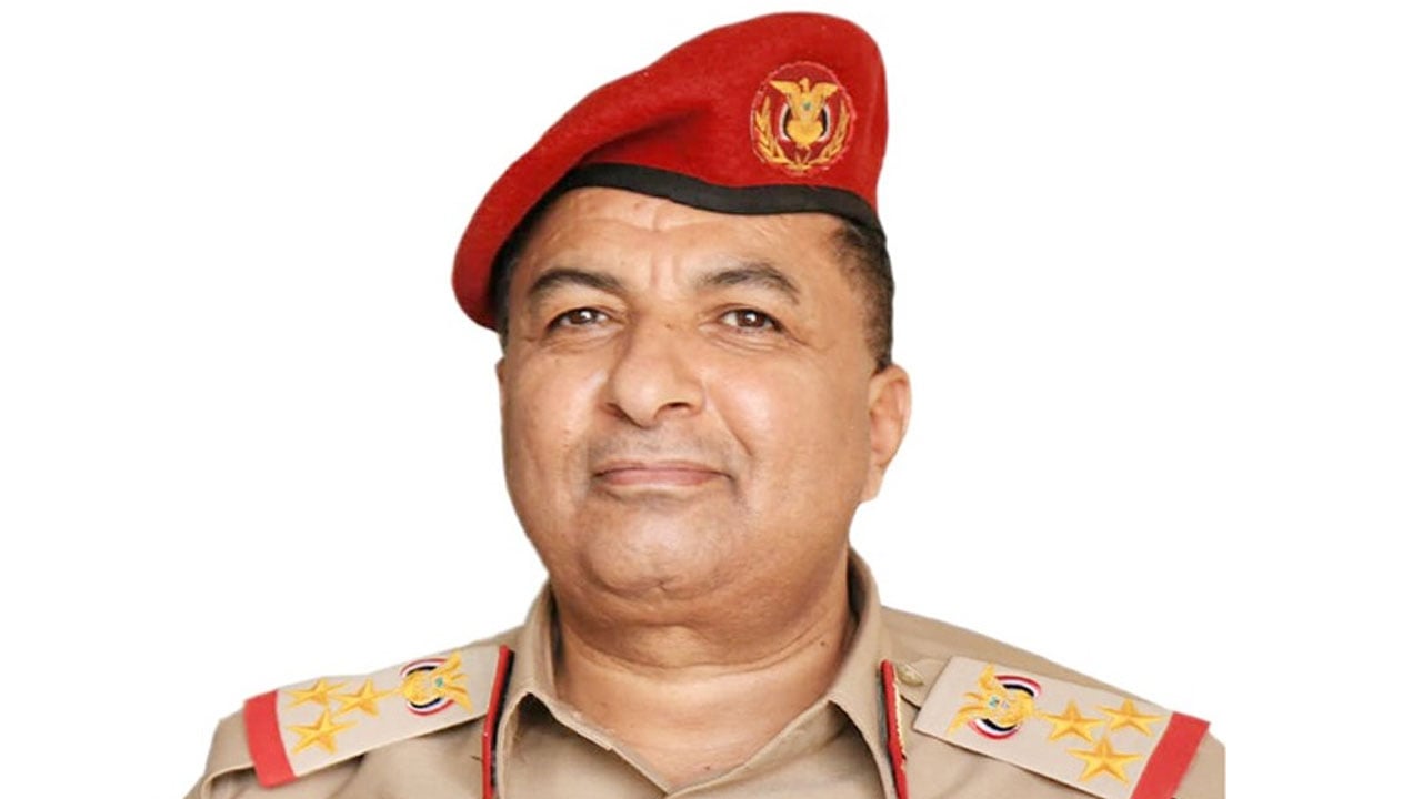 الجيش اليمني يفند «شائعات».. ويعيد التذكير بـ«المعركة المقدسة»