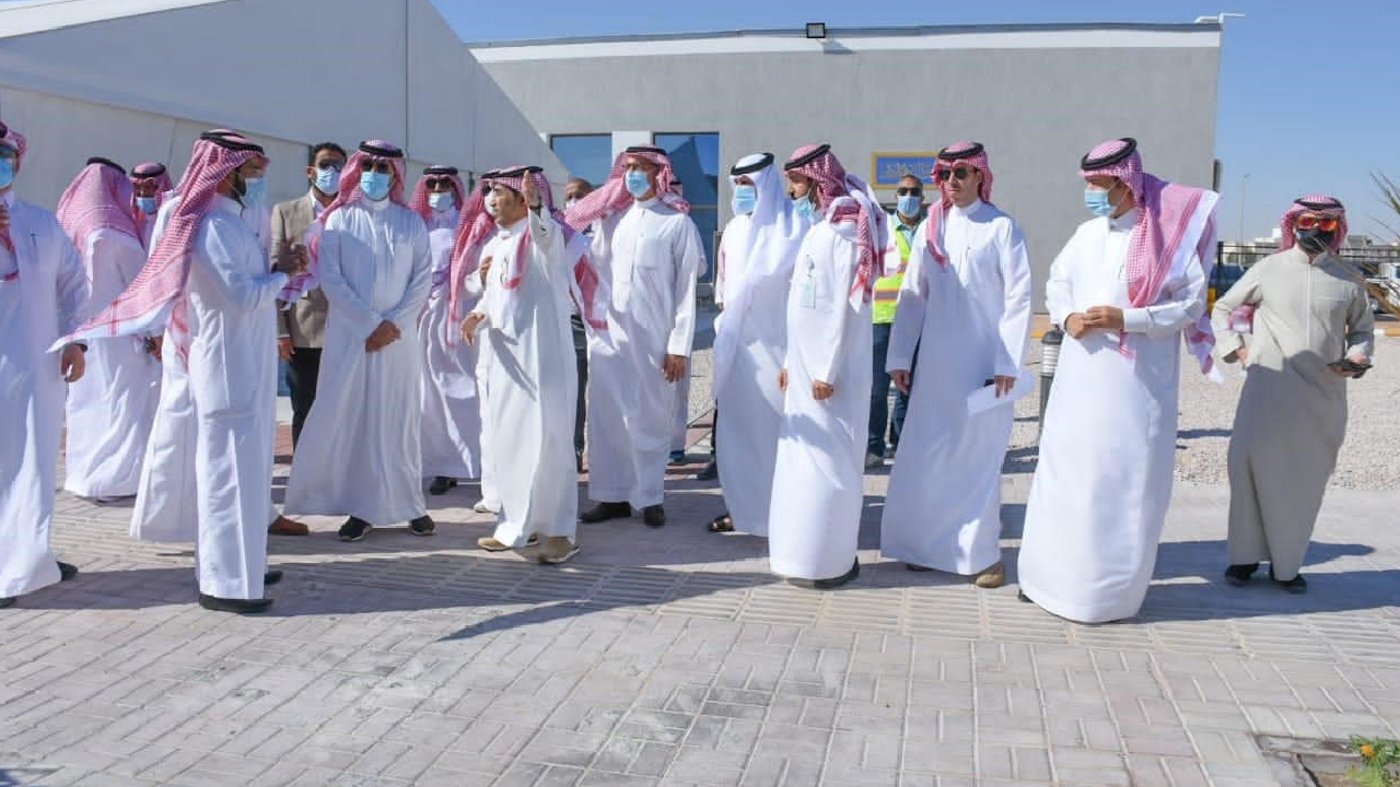 وزير الإسكان يتفقّد مشاريع «سكني» بالمنطقة الشرقية.. ويؤكد ضرورة إنجازها في الأوقات المحددة