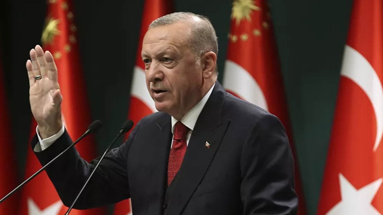 أردوغان يغازل أوروبا لتأمين سلطته ومنع انهيار الاقتصاد التركي