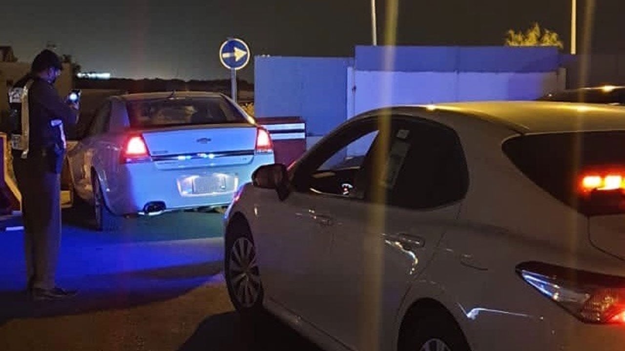 بالصور.. قائد مركبة يوثِّق مخالفته على مواقع التواصل.. «مرور الطائف» يتدخل