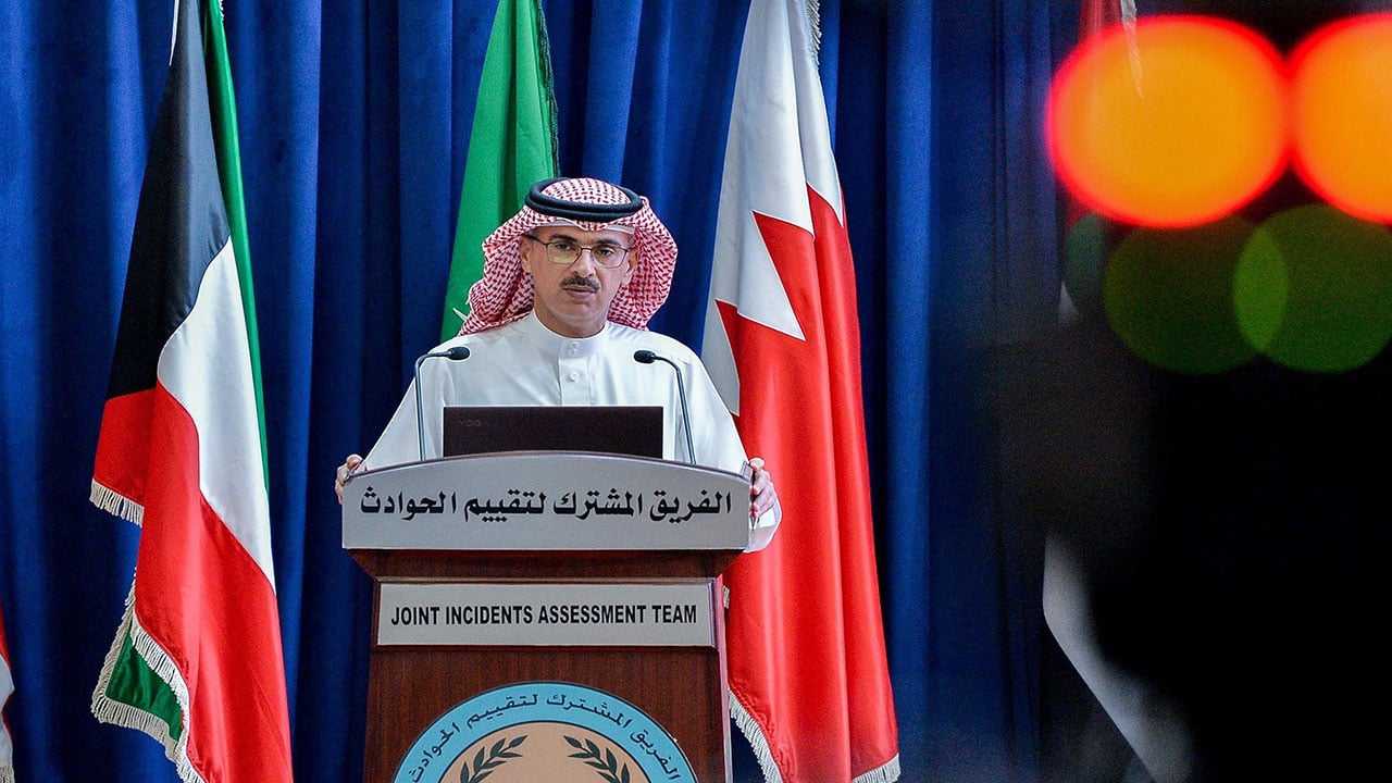 رداً على أكاذيب مقتل 12 مدنياً.. «تقييم الحوادث» يفند عملية استهداف سيارة تابعة للحوثي