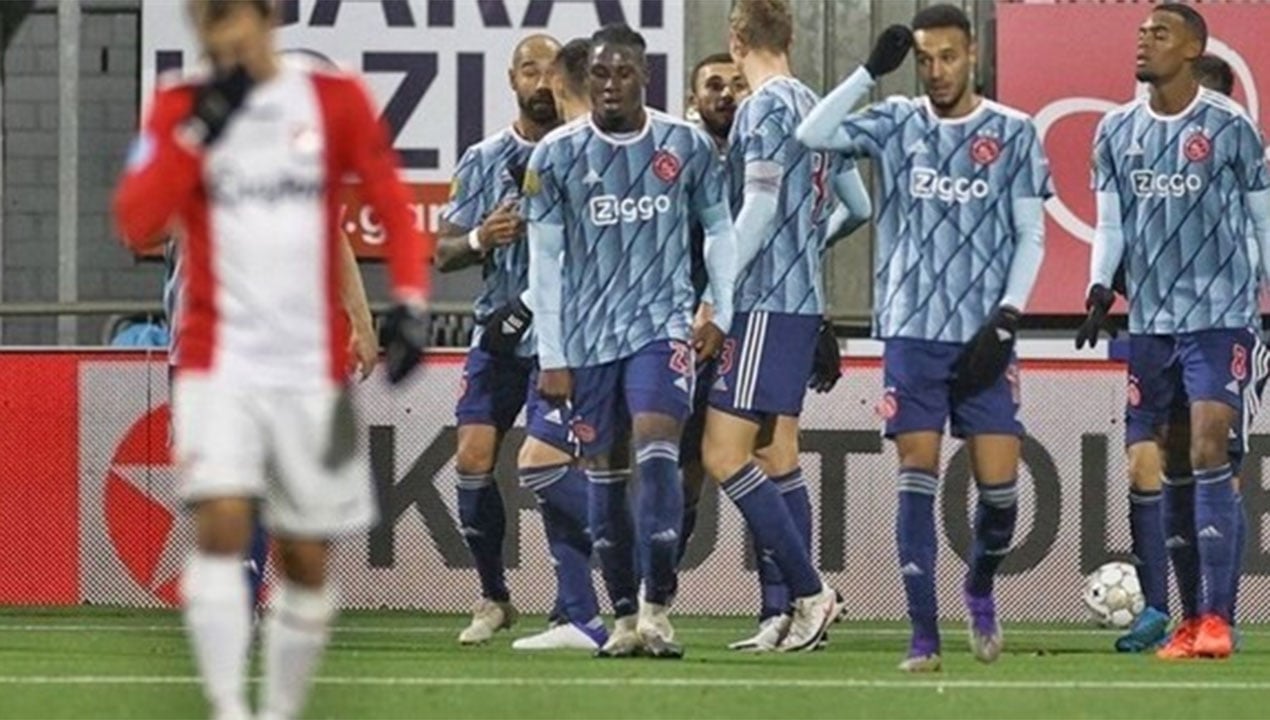 أياكس يسحق إيمن بخماسية نظيفة ويعزز صدارته للدوري الهولندي