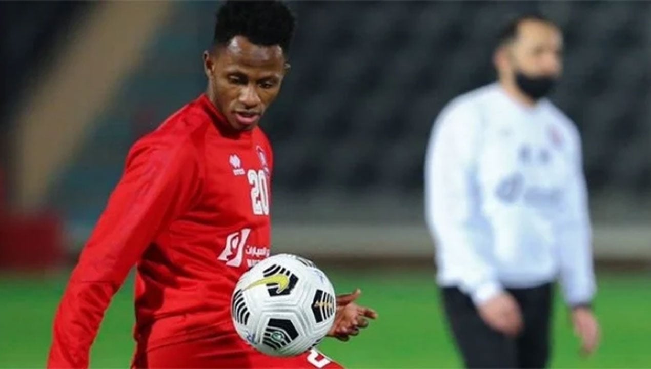 الرباط الصليبي يفسد موسم عبدالفتاح آدم لاعب الرائد