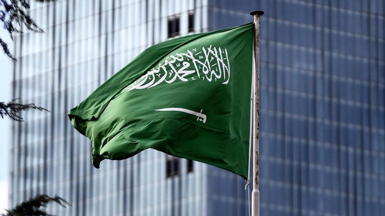 «بلومبرج»: «اقتصاد السعودية عاد للوقوف على قدميه»