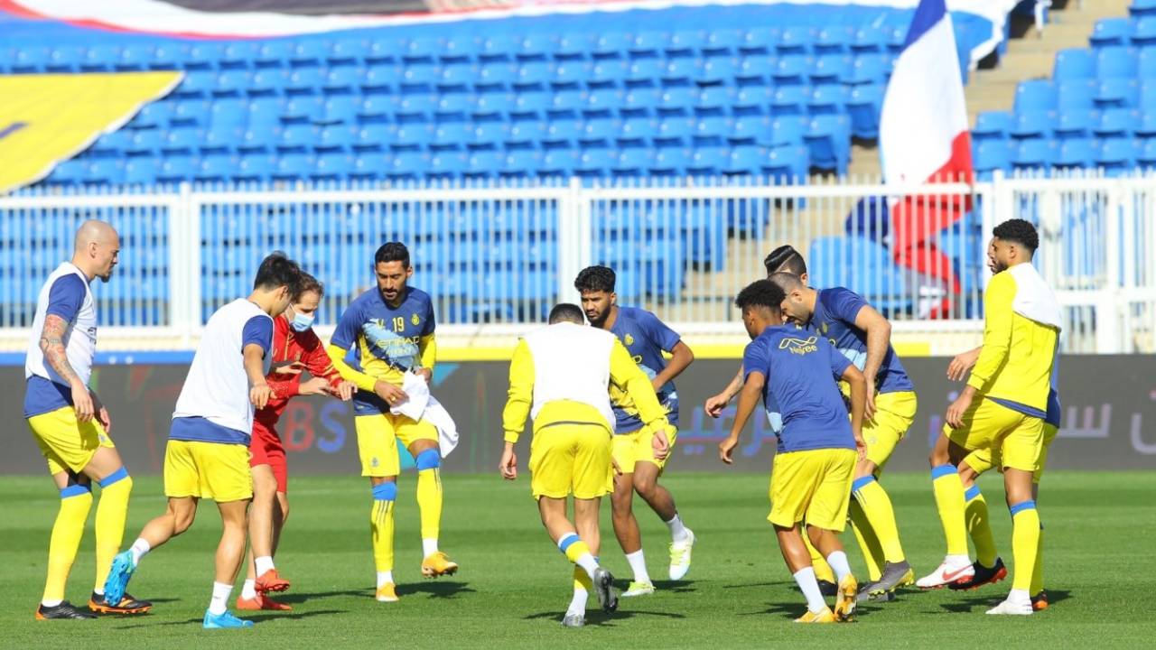 عضو شرف «النصر» يبعث برسالة مؤثرة إلى جماهير العالمي
