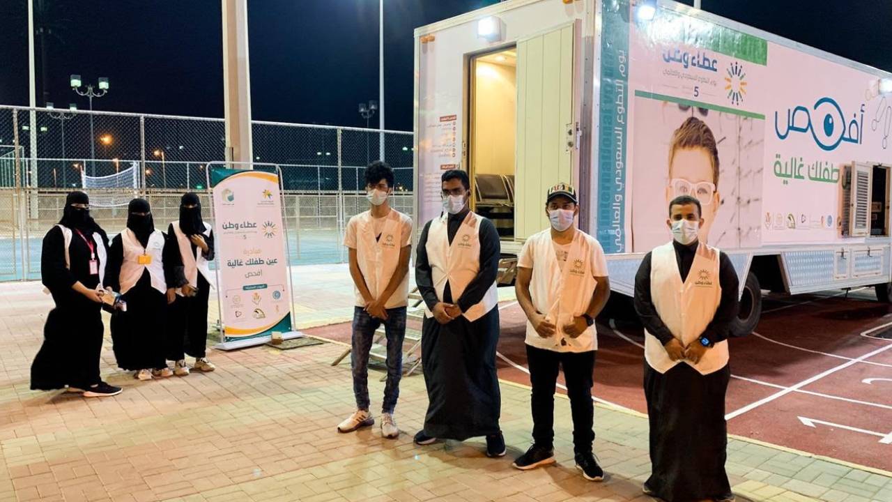 بالصور.. «الموارد البشرية» بجازان تحتفي باليوم العالمي للتطوع