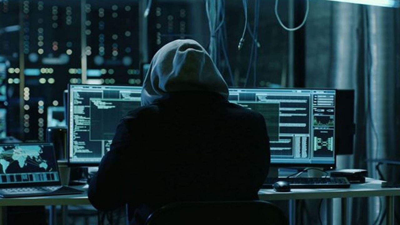 هجوم سيبراني على وكالة الأدوية الأوروبية قبل اجتماع مهم بشأن لقاح كورونا