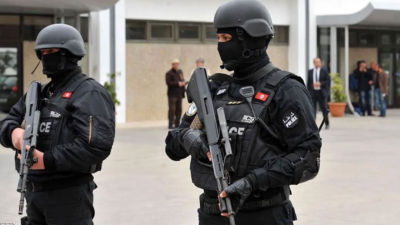تونس.. ضبط عنصر إرهابي بايع «داعش» وكان يخطط لتنفيذ عملية نوعية بالبلاد