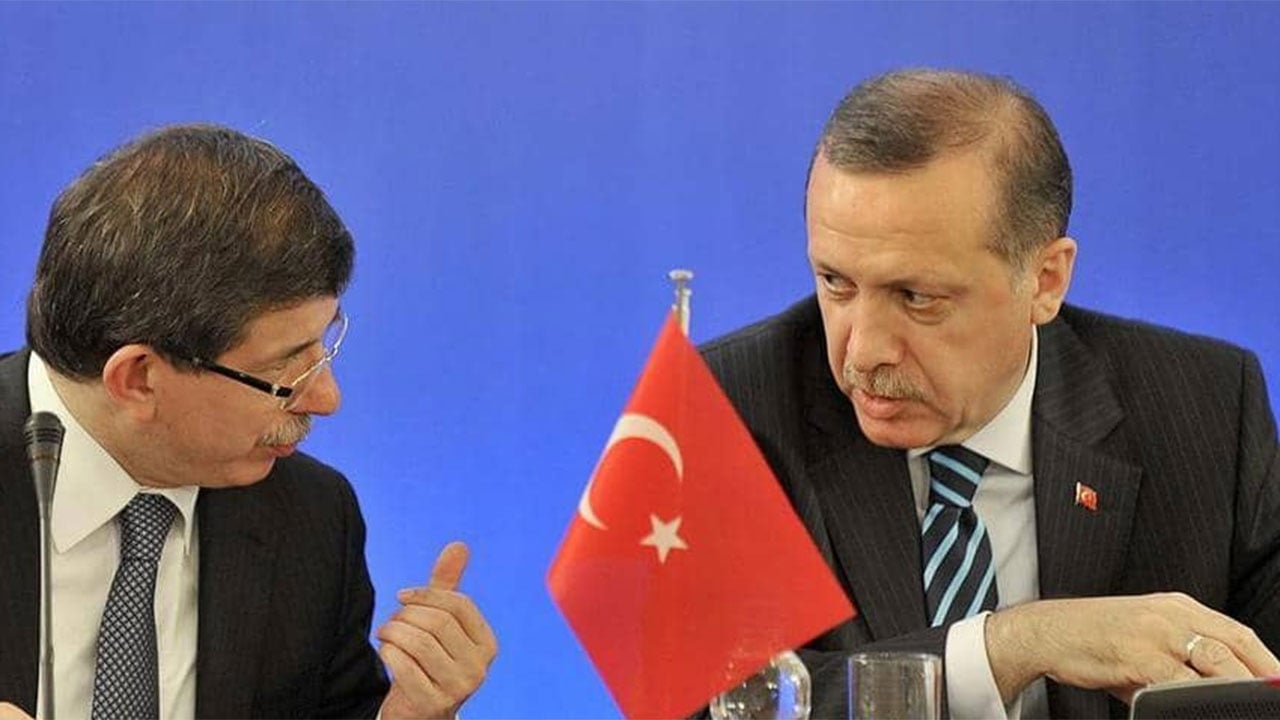 أوغلو: أردوغان تغيَّر بشكل سلبي عن الماضي.. وصهره أصبح نائبًا بإصرار منه