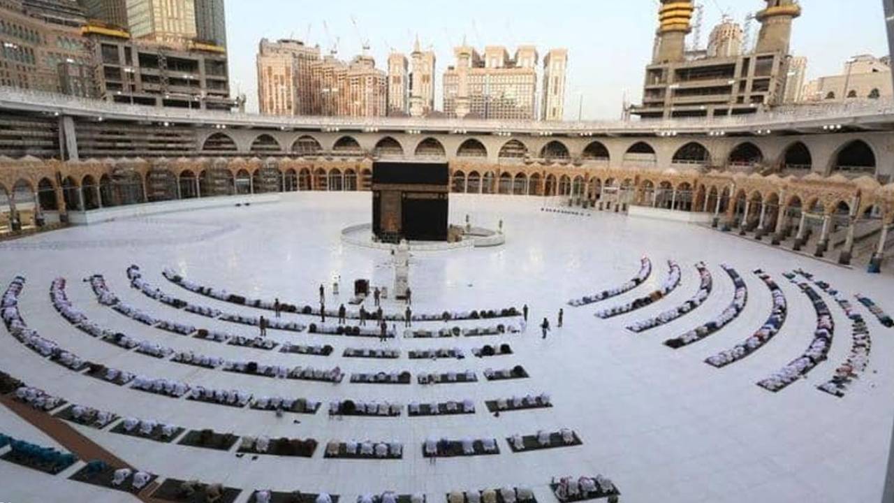 رئاسة شؤون الحرمين تعتزم إصدار ألبوم يجمع 30 ألف صورة للمسجد الحرام