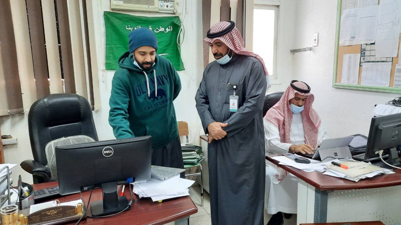 تعليم عنيزة تختتم بنجاح أعمال الفصل الدراسي الأول عن بُعد