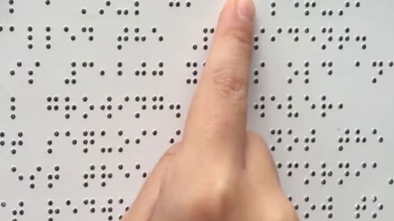 حقوق الإنسان: 5 مشروعات لاستخدامات لغة برايل لتمكين المكفوفين
