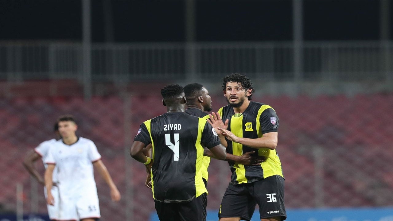 العميد يترقب موقف حجازي.. «إلغاء البطاقات» على طاولة الاتحاد العربي
