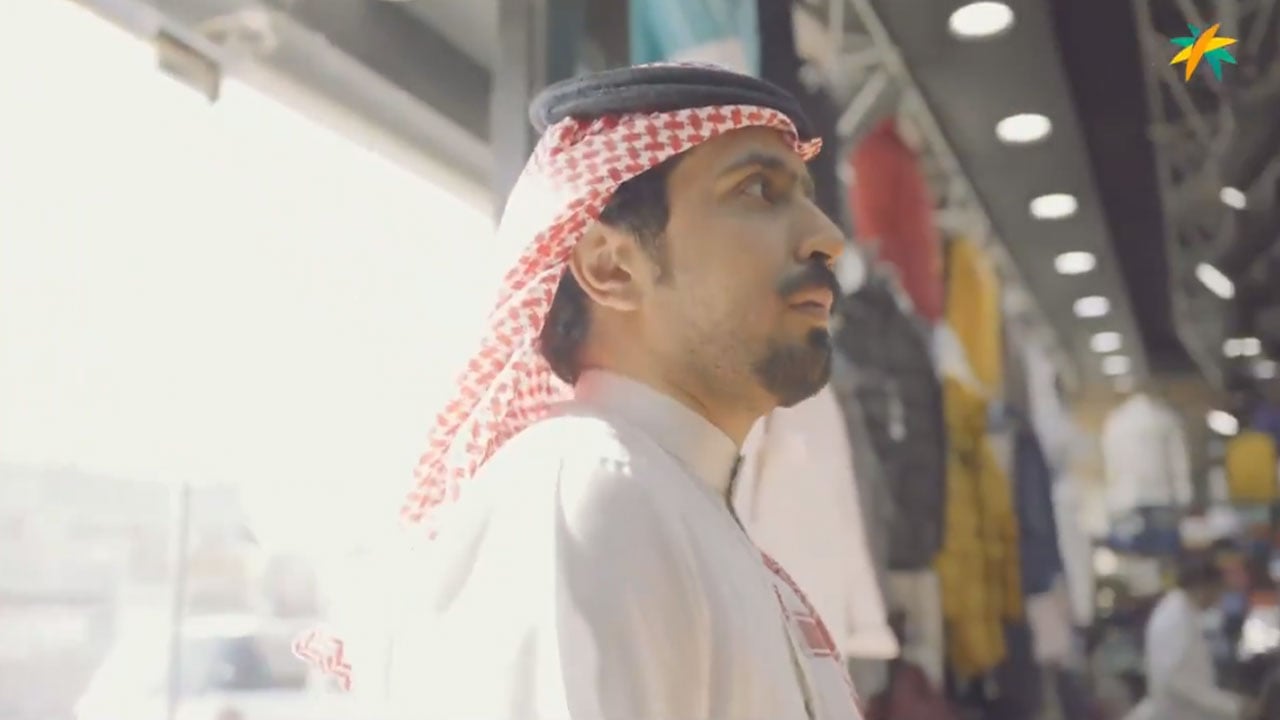 بالفيديو.. «الموارد البشرية» تعدد مزايا تطبيق قرار الزي الموحد