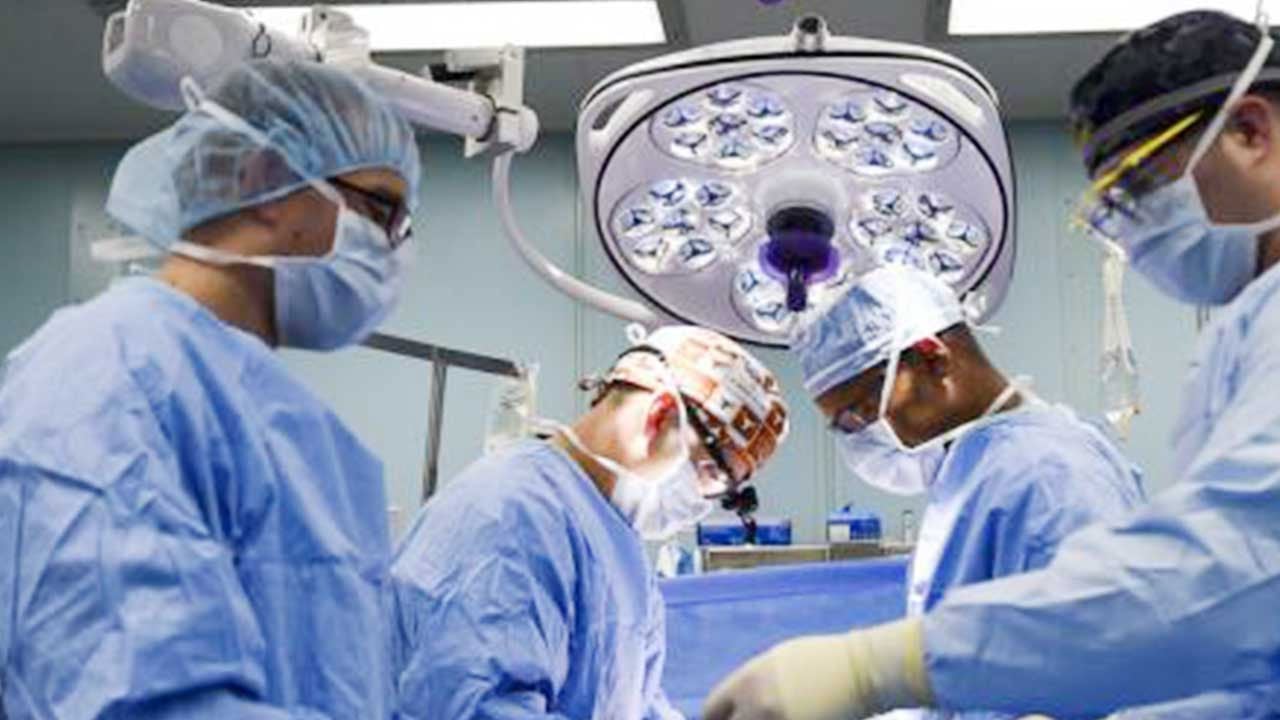 فريق طبي بجازان يُنهي معاناة طفلة مع الهزال المزمن وآلام البطن