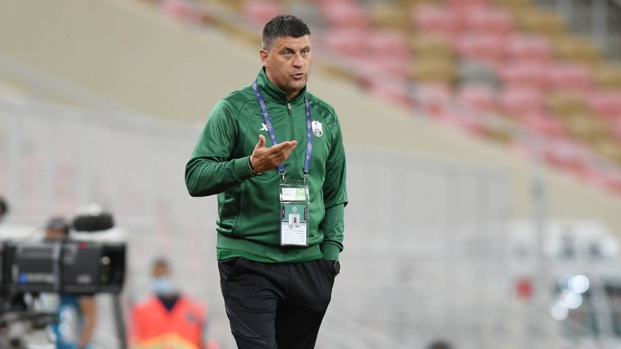 مدرب الأهلي يستدعي ثالوث الهجوم.. وستراندبيرج يقود كتيبة أبها