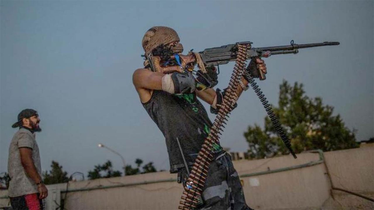 إطلاق نار بأسلحة ثقيلة في أنحاء بالعاصمة الليبية طرابلس