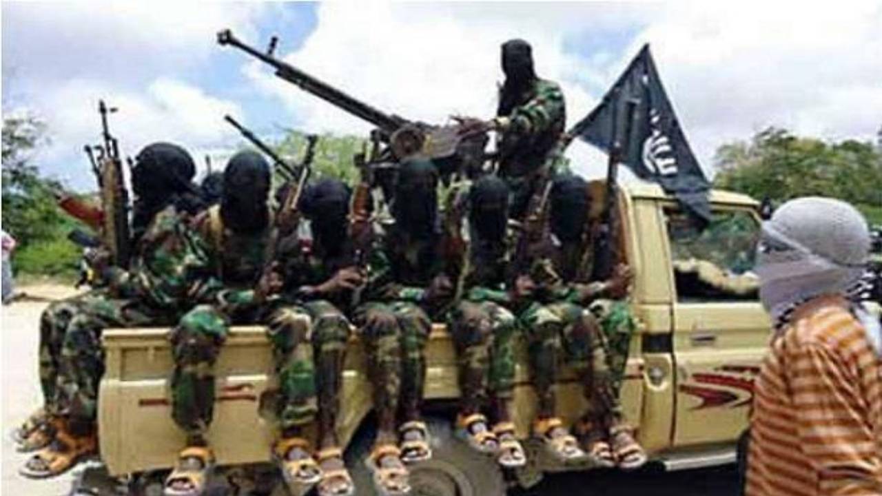 إنهاء حصار حركة الشباب الإرهابية لفندق مقديشو بعد مقتل 17 شخصًا