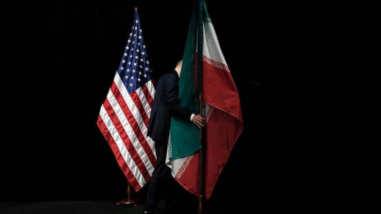 أمريكا وإيران.. هكذا تتعَجَّل طهرانُ بـ«لحظةِ الصدام» المرتقبةِ