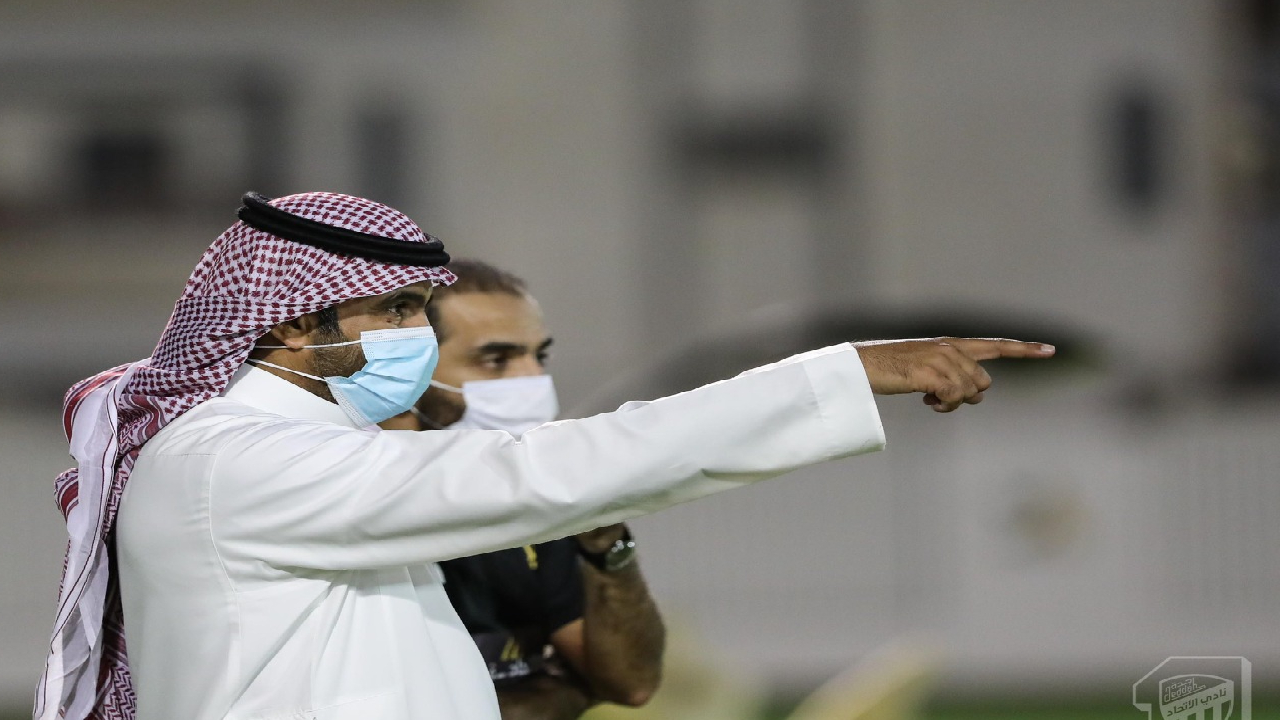 بالفيديو.. البلوي يكشف تفاصيل المشادة العنيفة مع حكم ديربي جدة