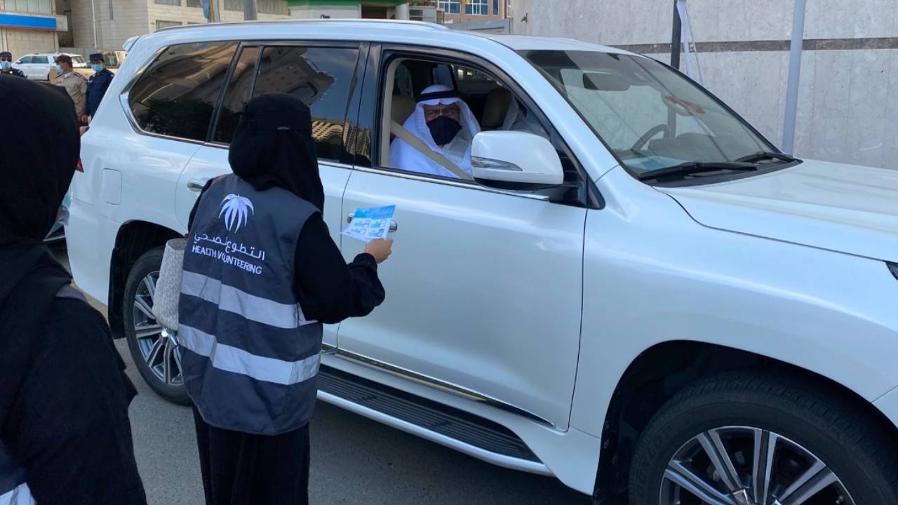 «نتعاون ما نتهاون».. مبادرة جديدة تطلقها العاصمة المقدسة للالتزام بالإجراءات الوقائية