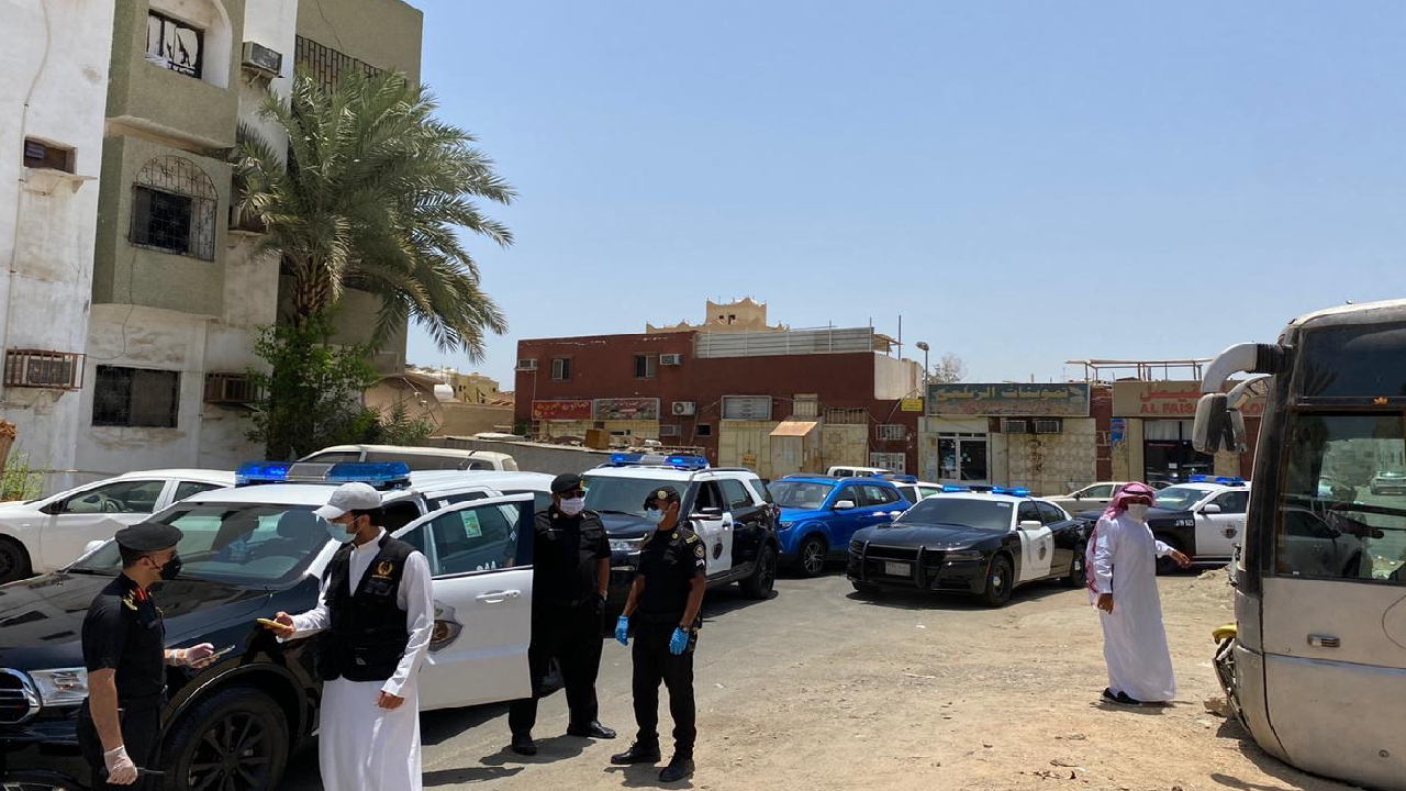 القبض على مواطن تباهى بإطلاق أعيرة نارية في الهواء بالرياض