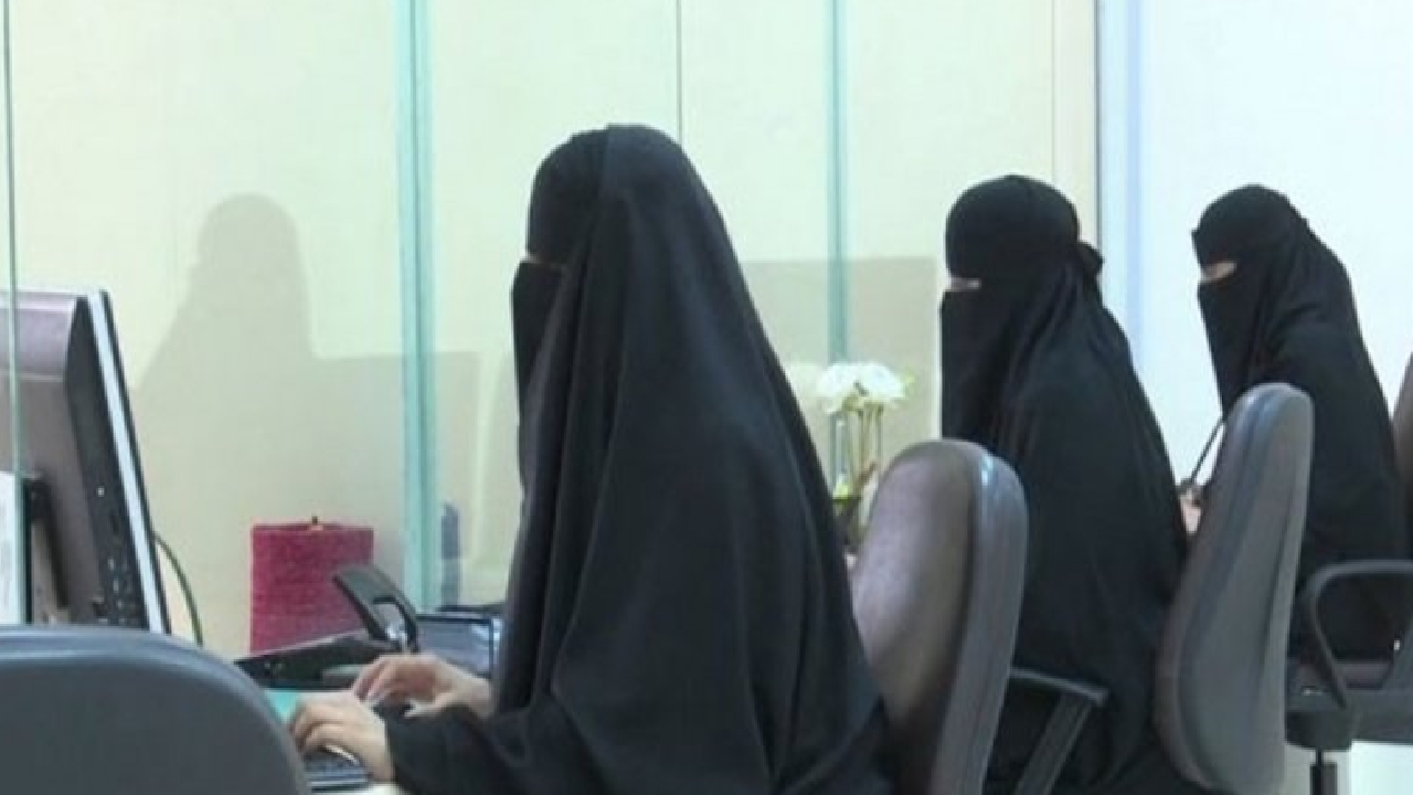زهور الغامدي لـ«عاجل»: المرأة السعودية جزء من قوة الوطن.. شكرًا للقيادة
