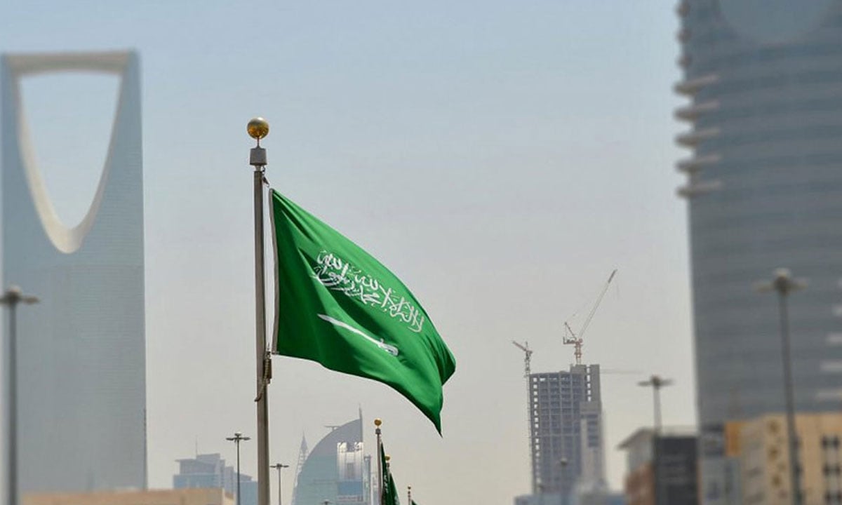 أخبار السعودية اليوم.. إقبال عالٍ جدًّا على مراكز اللقاح.. وانخفاض مفاجئ في درجات الحرارة السبت