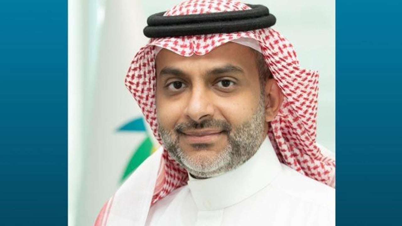 القاسم يرفع شكره للقيادة بمناسبة تعيينه نائبًا لوزير الموارد البشرية والتنمية الاجتماعية