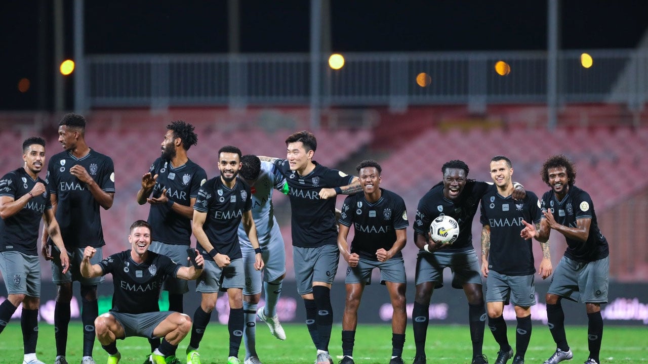 جيوفينكو محترف «الهلال» يحزم حقائبه استعدادًا للرحيل
