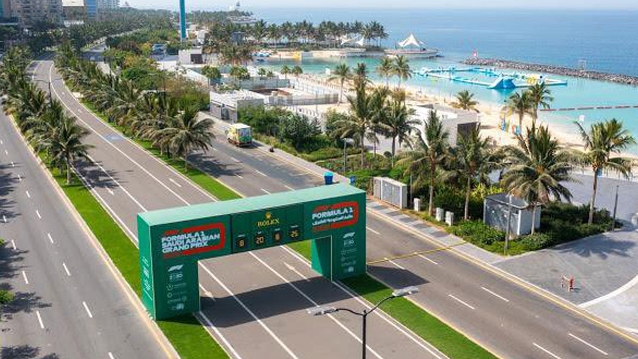 خالد الفيصل يكشف أسباب اختيار جدة لإقامة سباق فورمولا1