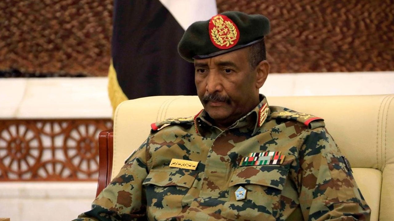 البرهان يتعهد بتوفير الأمن والطمأنينة لمواطني السودان