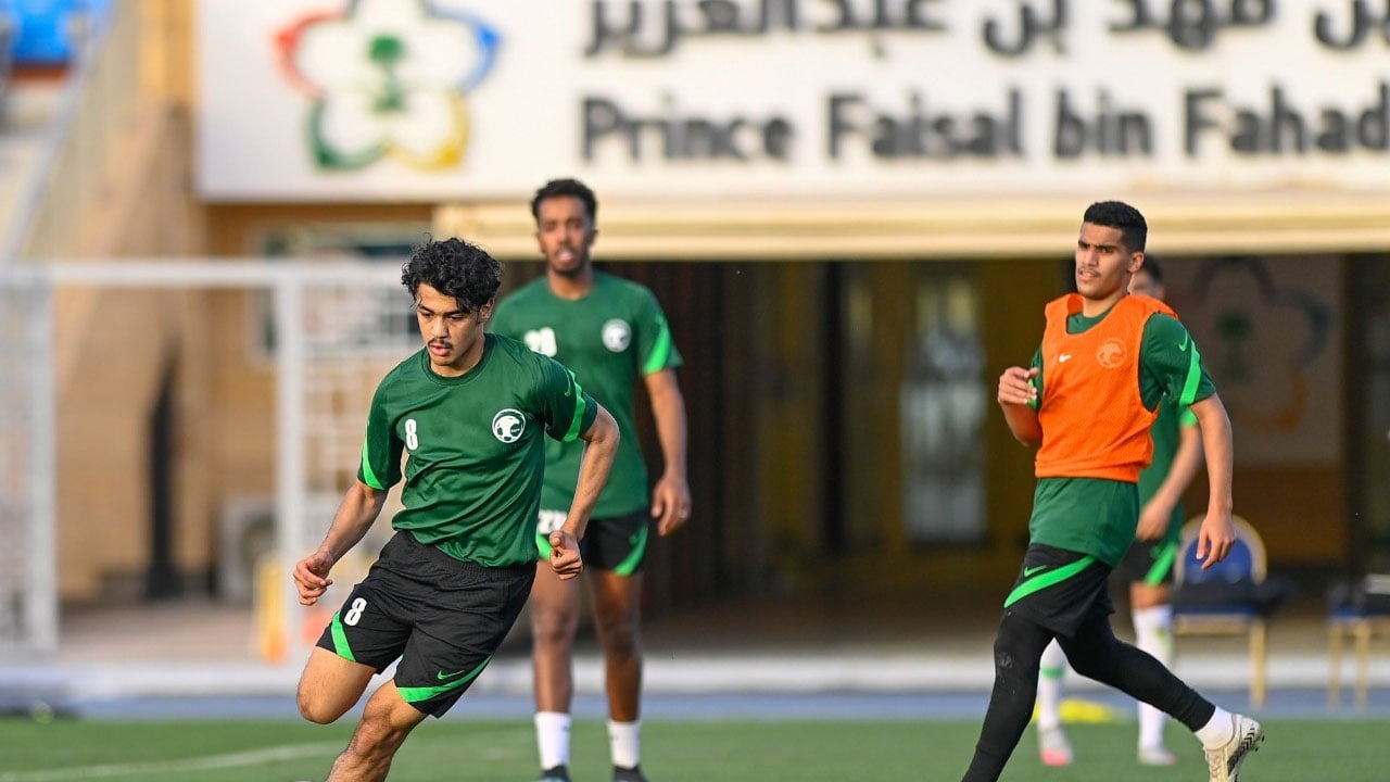 «معسكر الرياض» محطة الأخضر الأولمبي الثالثة في الطريق إلى طوكيو